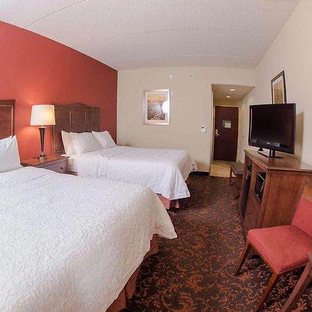 Hampton Inn And Suites Woodstock, Virginia Екстер'єр фото