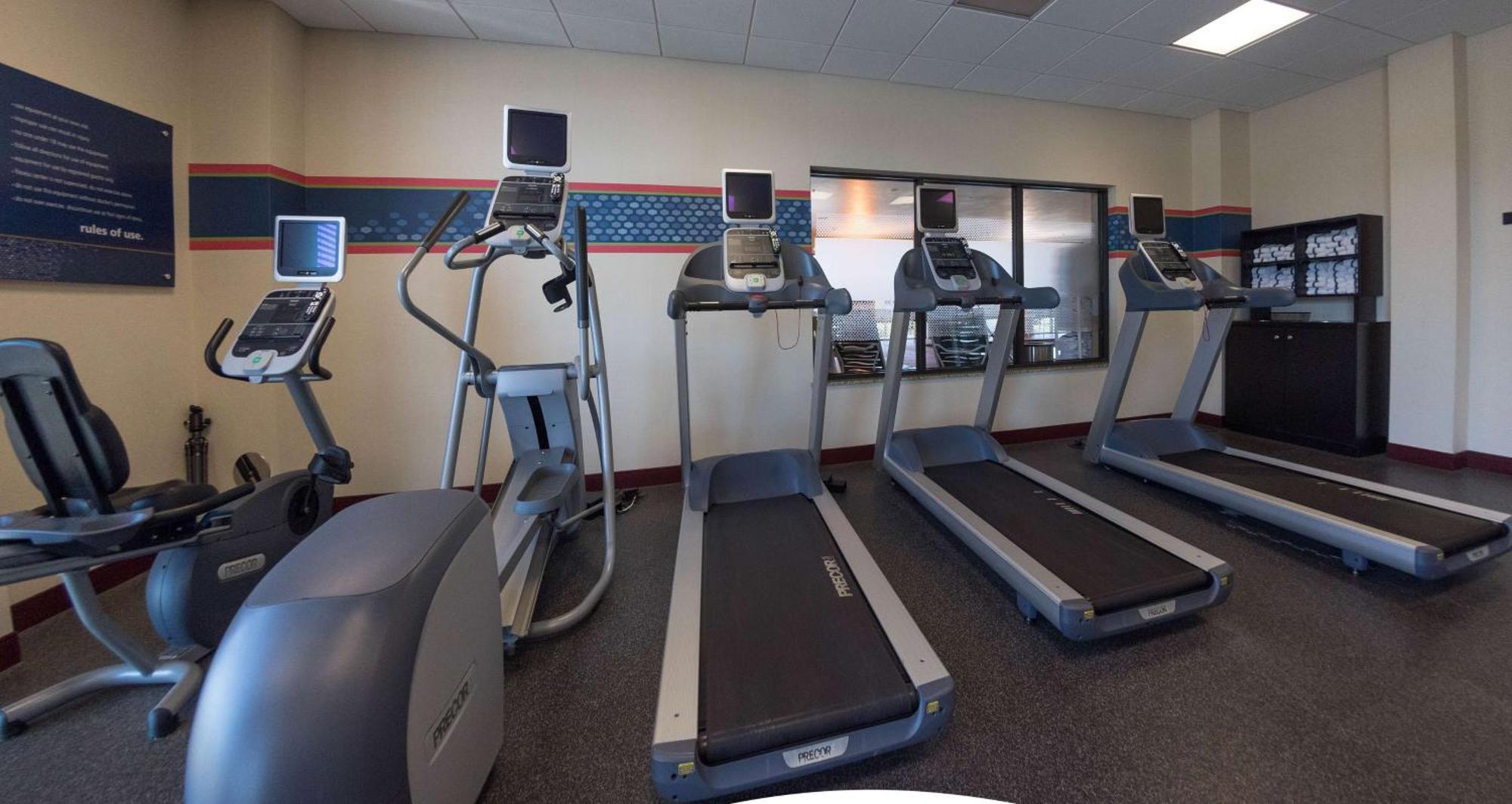 Hampton Inn And Suites Woodstock, Virginia Екстер'єр фото